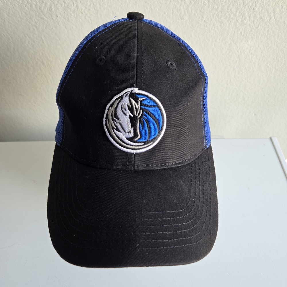 Dallas Mavericks Hat Cap Snapback Mesh Black Blue NBA Basketball Sprite